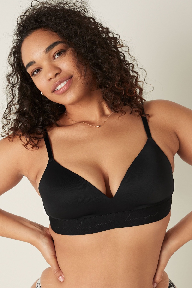 Pure Black Victoria\'s Secret Seamless Seamless Lightly Lined Low Impact Racerback Sports Bra | 8750EBIWM